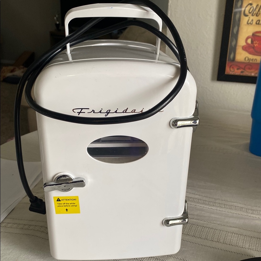 Frigidaire White Mini Fridge